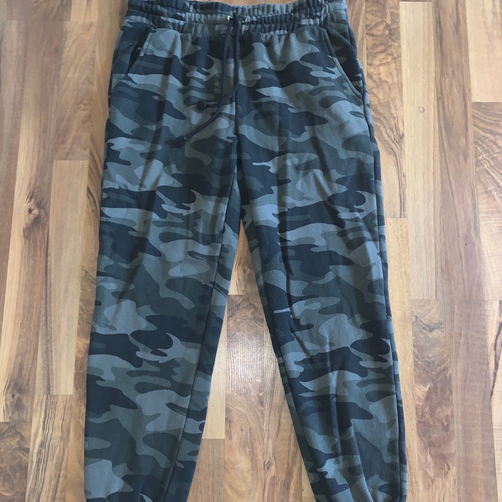 Camo sweatpants
